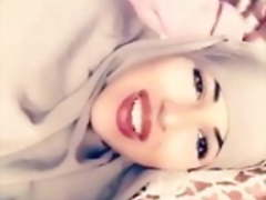BEURETTE HIJAB